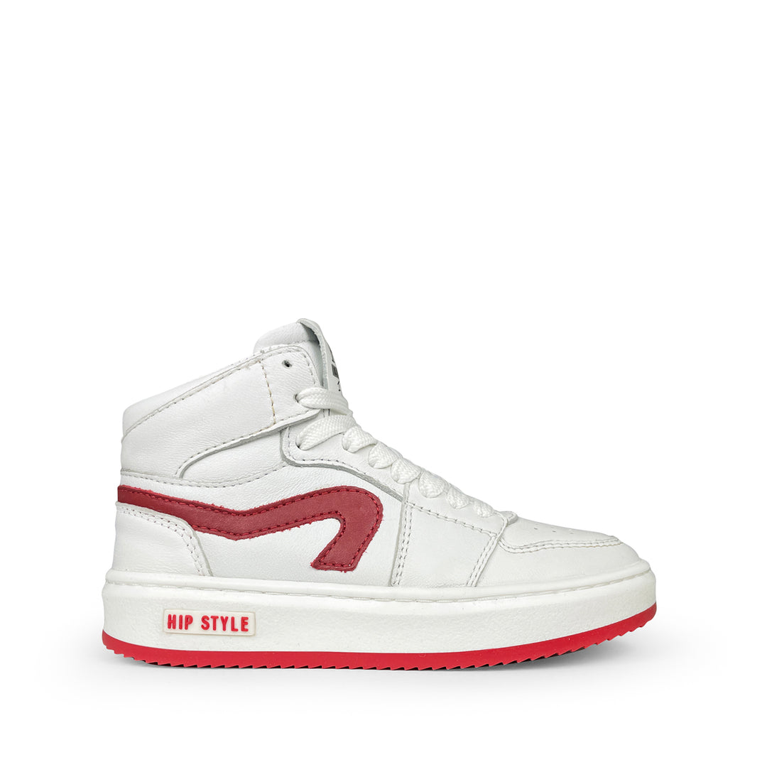 Hoge witte kindersneaker met rode details van HIP - zijaanzicht