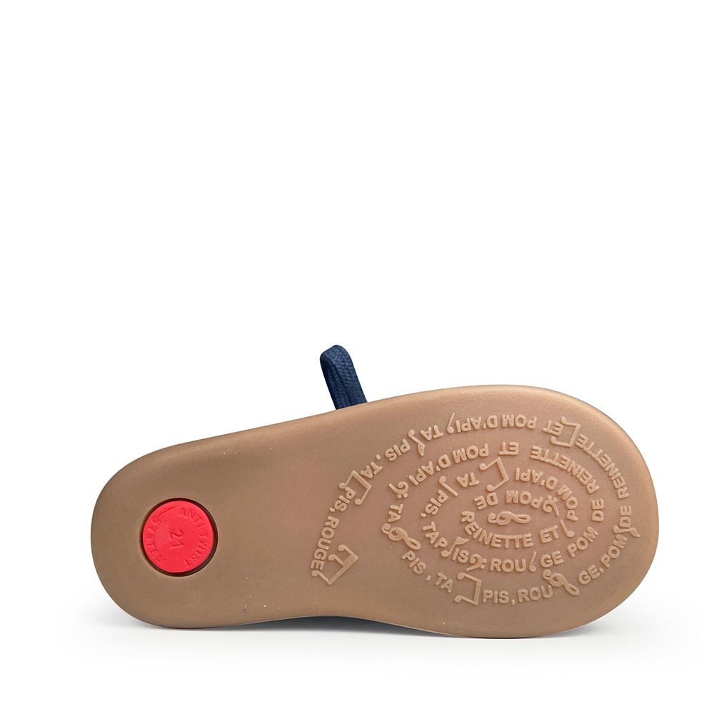 Zool van veterschoen van pom d'api