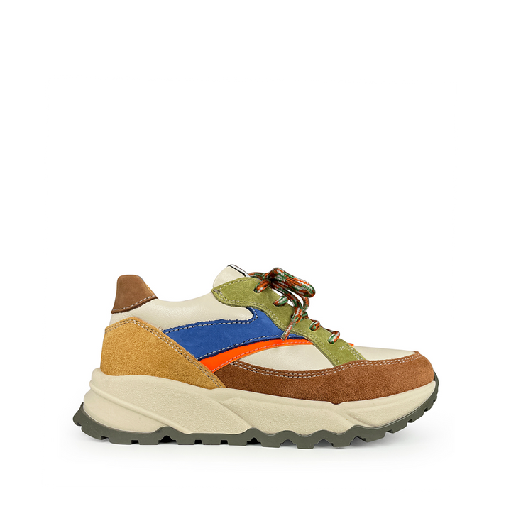 Romagnoli Runner kindersneaker in beige leer met blauwe, oranje en groene suède details en chunky zool