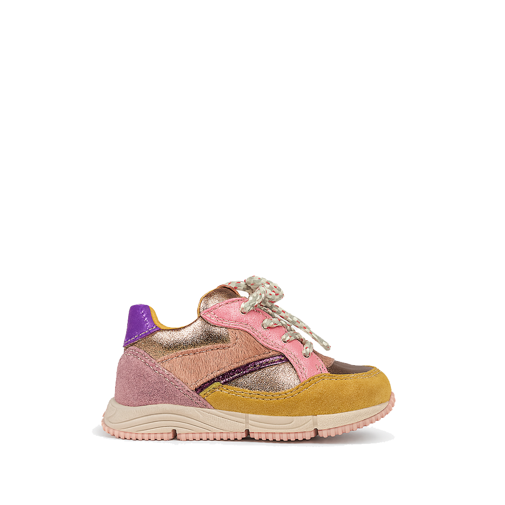 Zijaanzicht van een Romagnoli meisjessneaker in roze, goud, paars en camel met veters en leren afwerking.