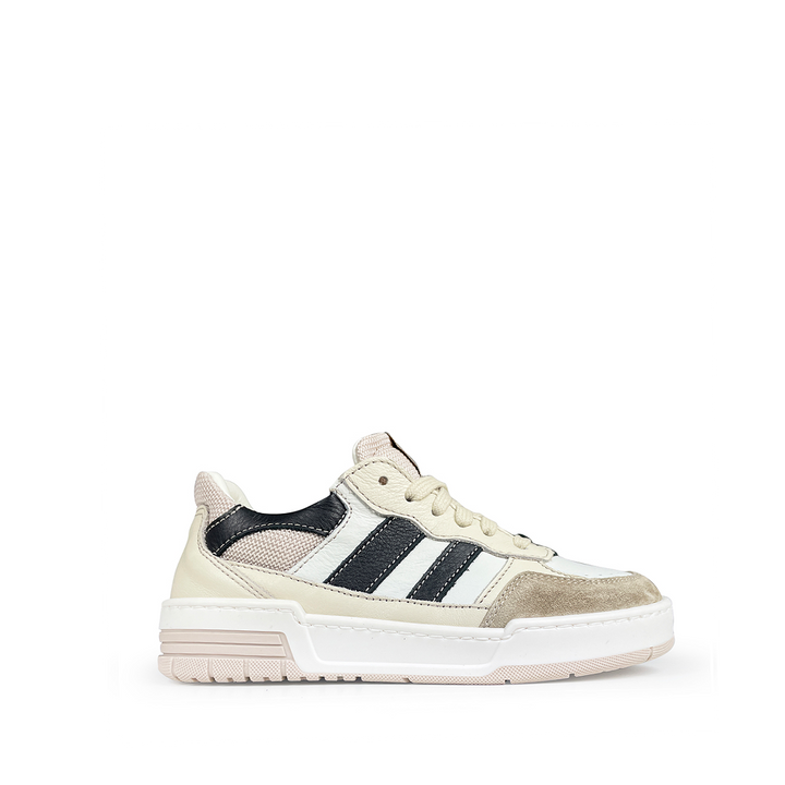 Witte Ocra sneaker met zwarte strepen en beige neus en ritssluiting
