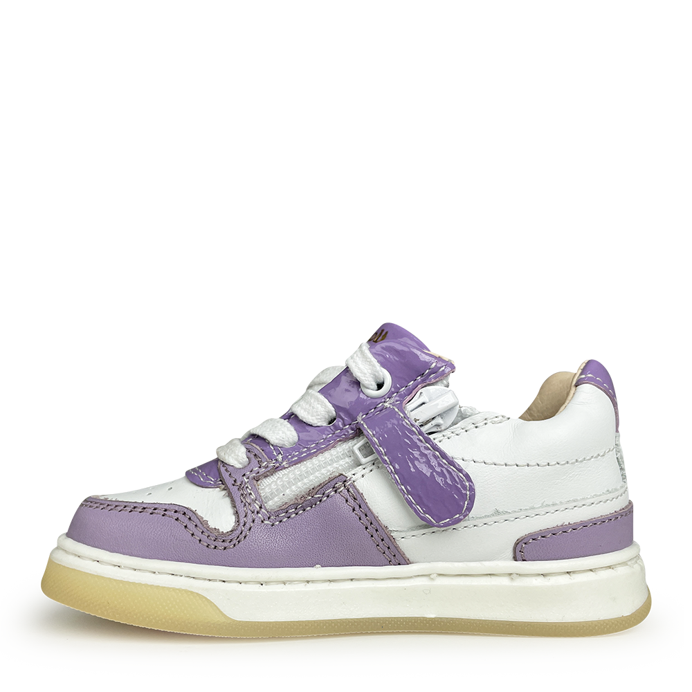 White purple sneaker