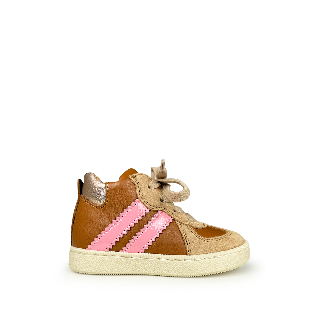 Sneaker bruin met roze accent