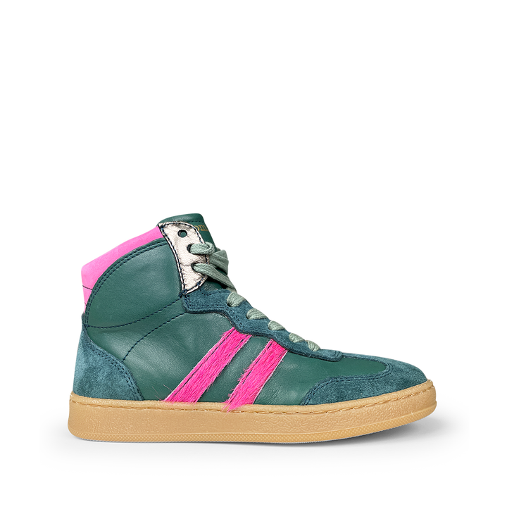Sneaker met roze touch