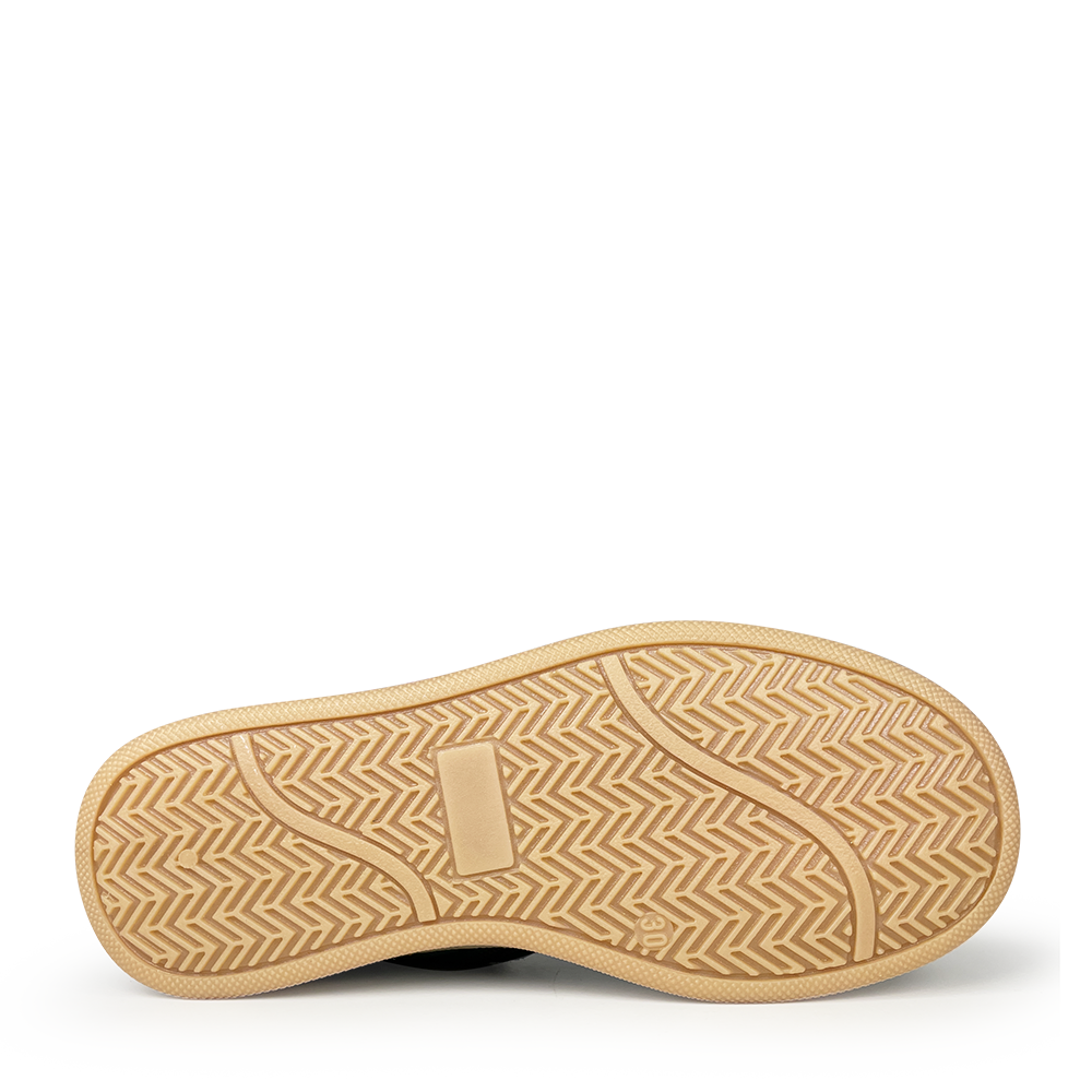 Sneaker met roze touch