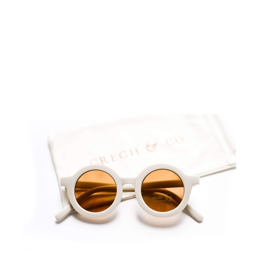 Sunglasses buff