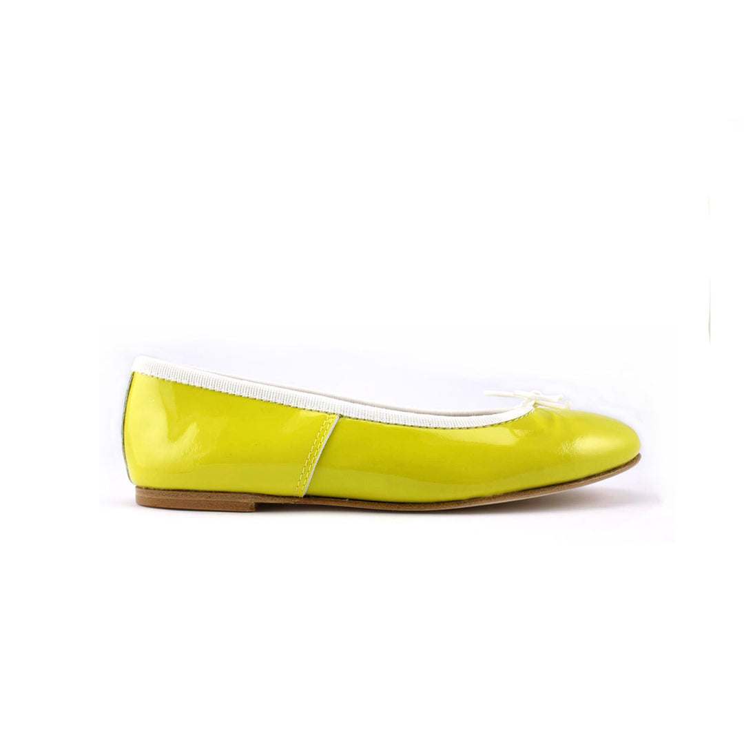 Ballerina yellow