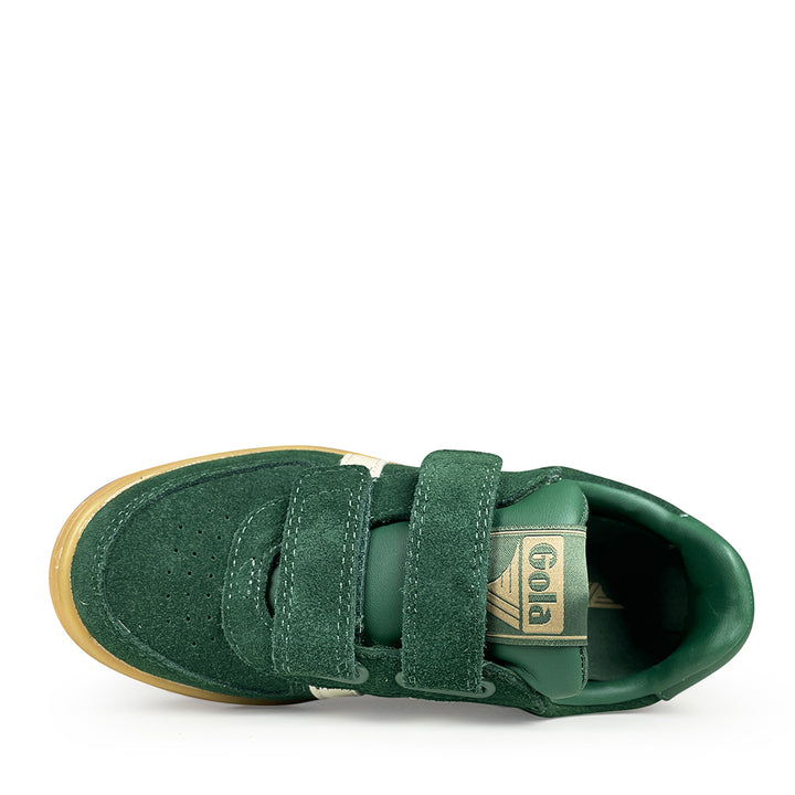 Groene suede Gola Hawk sneaker met dubbele klittenbandsluiting en goudkleurig Gola-logo op de tong, bovenaanzicht