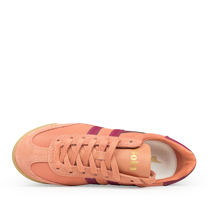 Bovenaanzicht van Gola kindersneaker met roze accenten