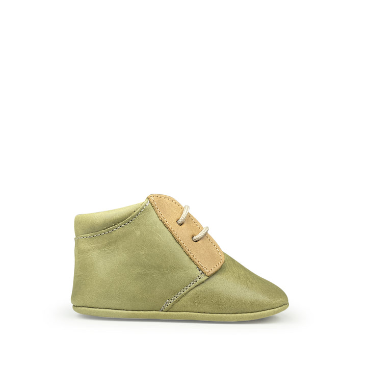 Prestapper in groen met bruin