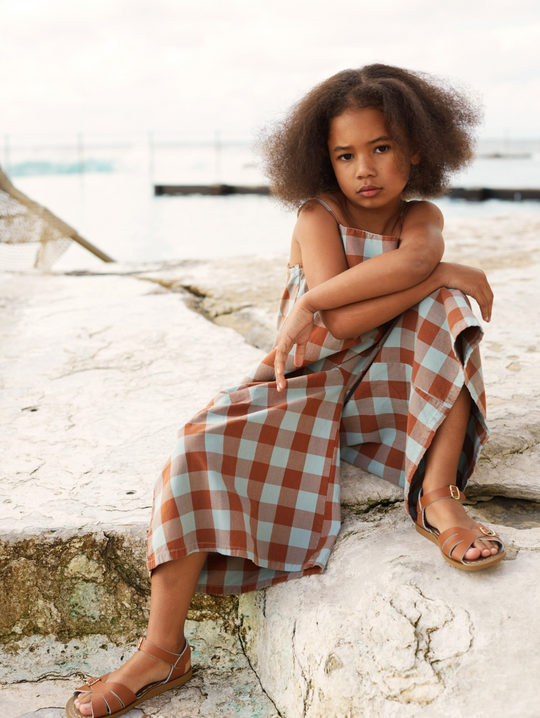 Salt Water Sandals: 3 veelgestelde vragen beantwoord door de kinderschoenexperts van Anna Pops