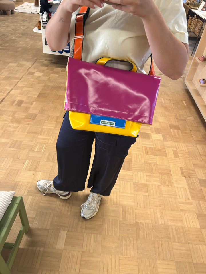 Schoudertas felle kleuren
