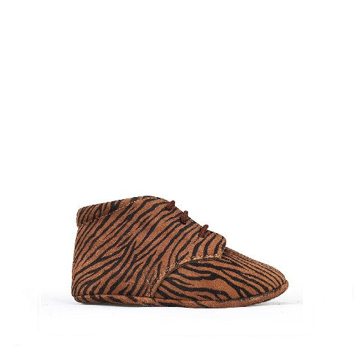 Pre-walking shoe in zebra brown