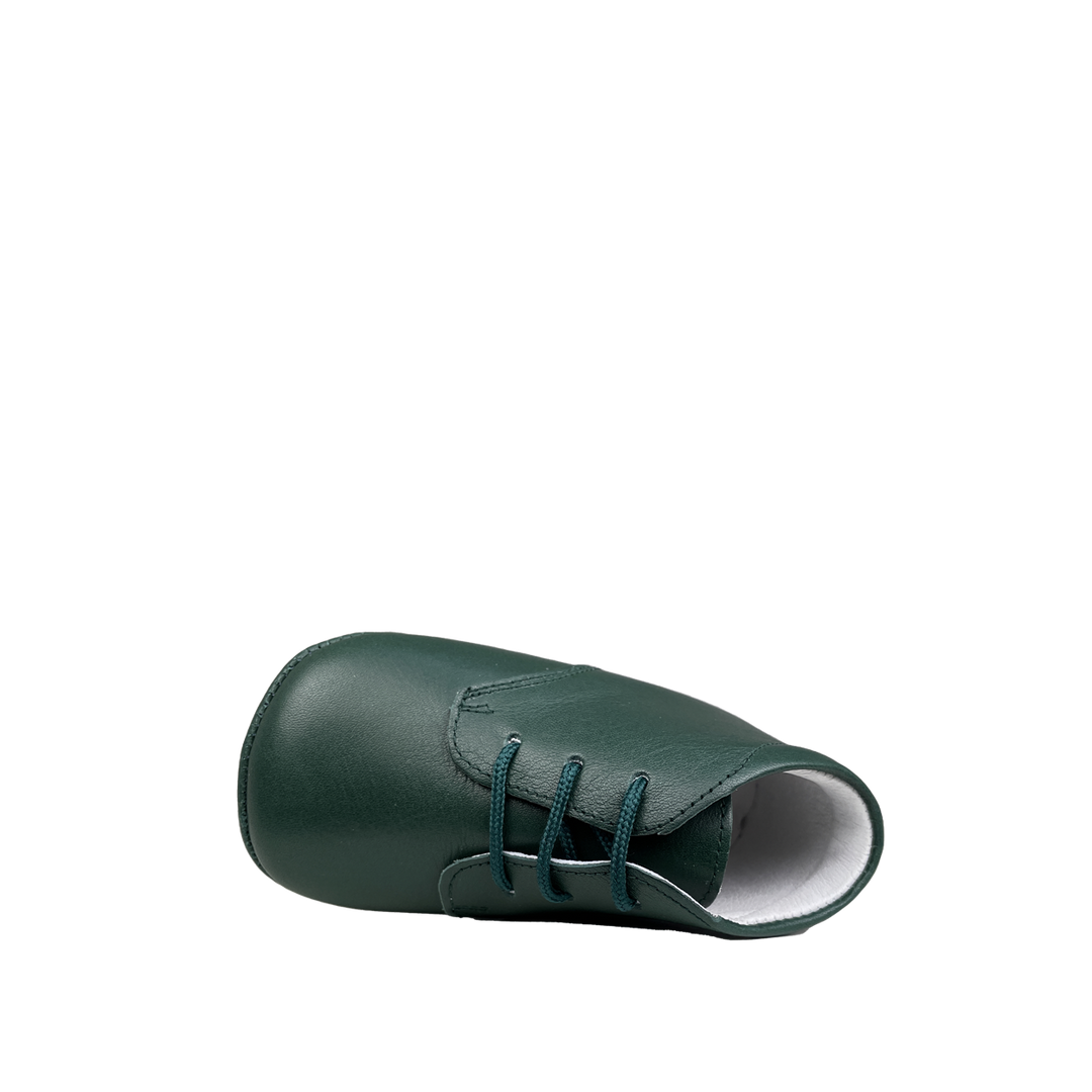 Pre-walking shoe in dark green