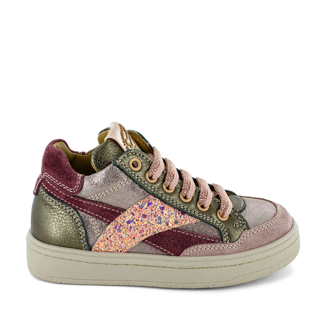 Bordeaux en roze sneakers met glitter