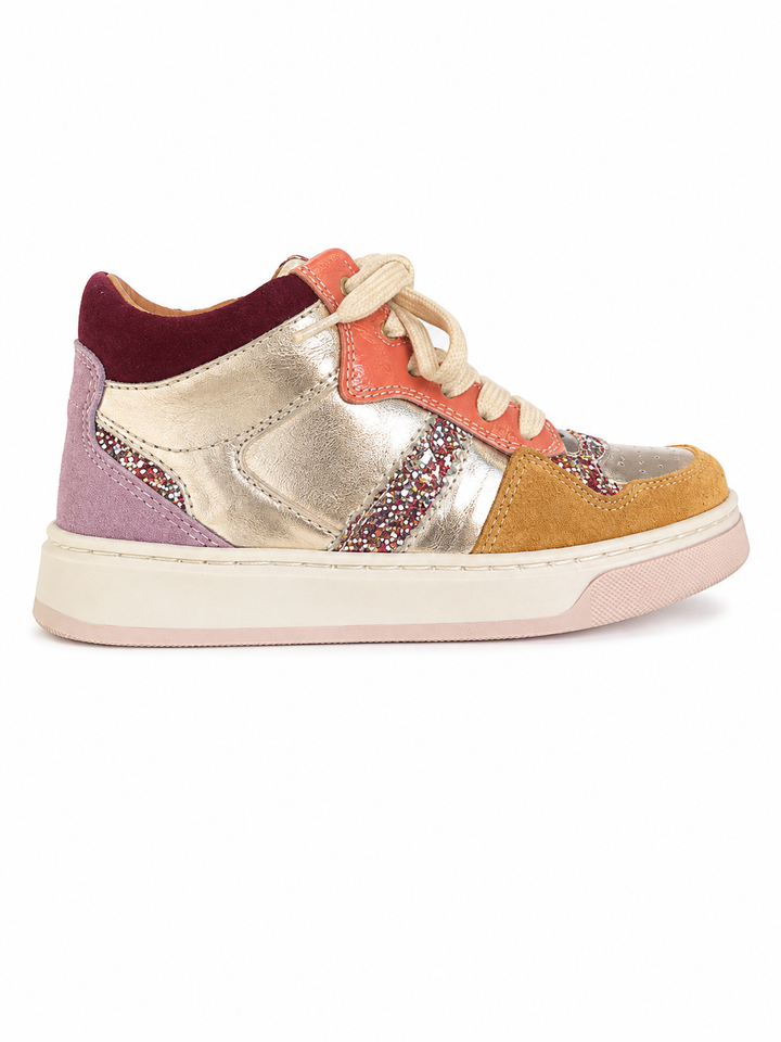 Hoge sneakers met glitters