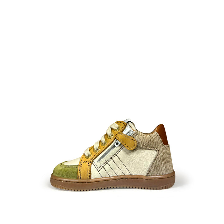 Sneaker wit, oker en groen