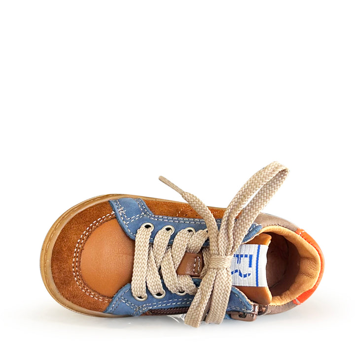 Sneaker in cognac