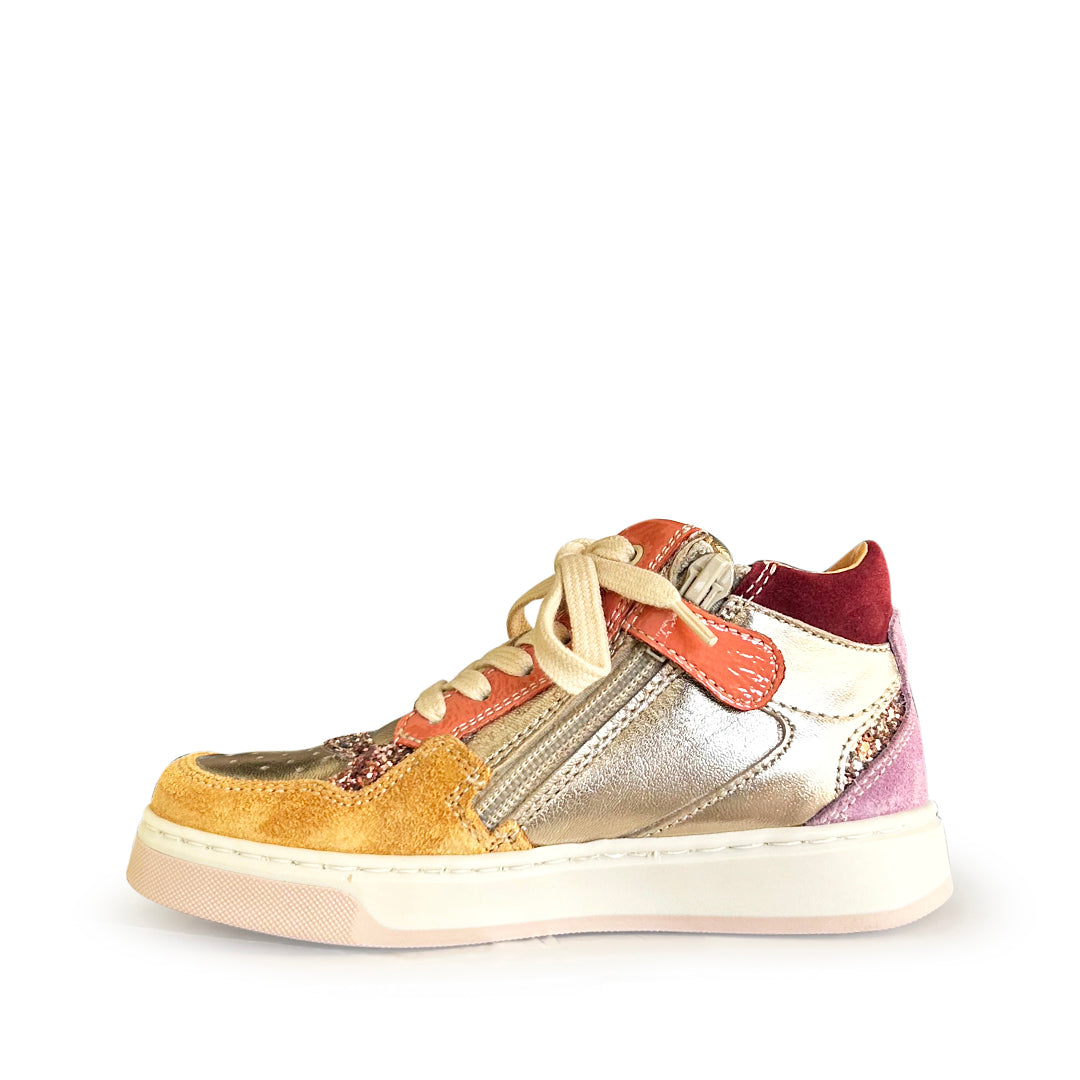 Hoge sneakers met glitters