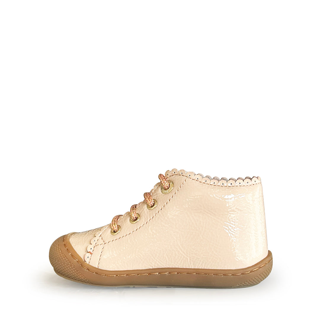 Prestapper Naturino cocoon lakroze met glitter en fijne details