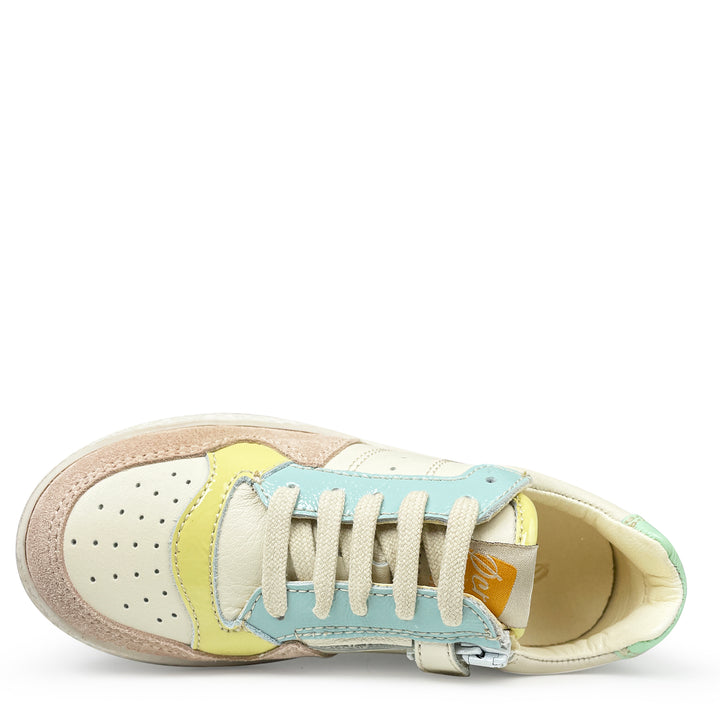 Sneaker pasteltinten