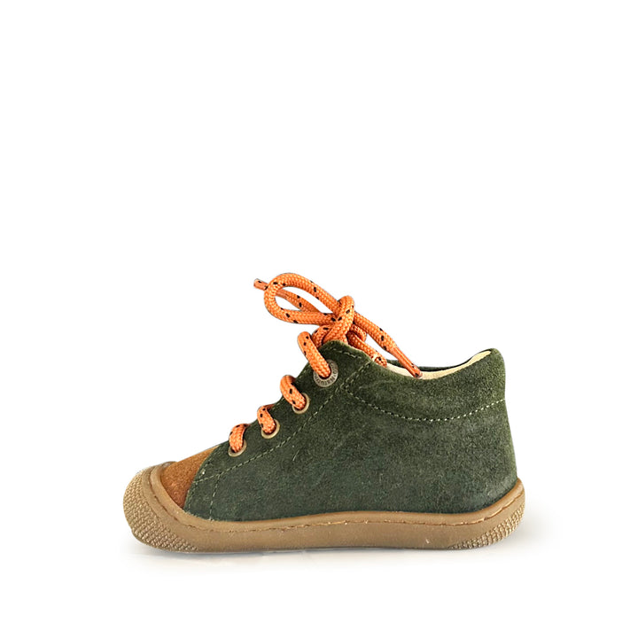 Prestapper Naturino cocoon groen met oranje veter