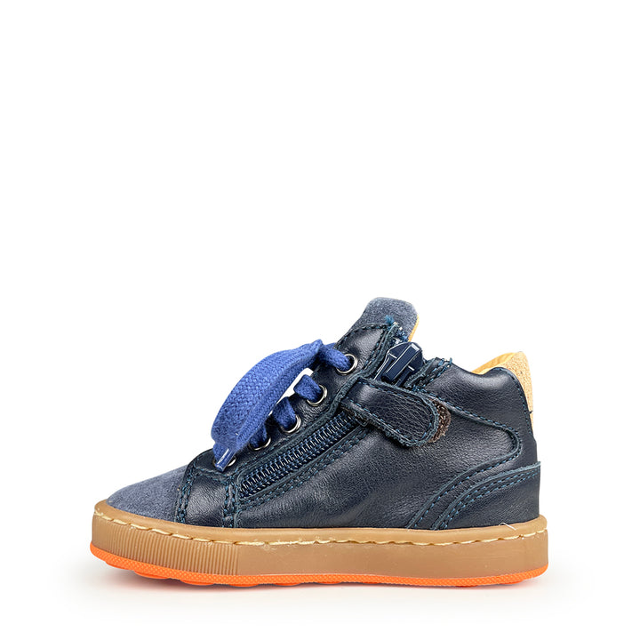 Blauwe soepele sneaker