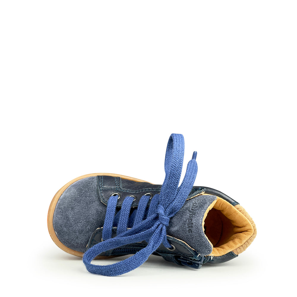 Blauwe soepele sneaker