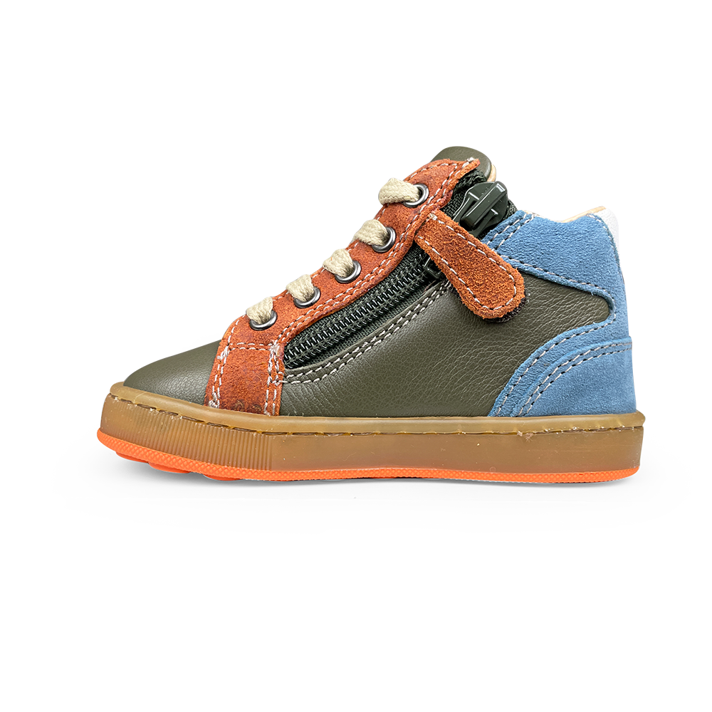 Olijfgroene sneaker met blauw en roest