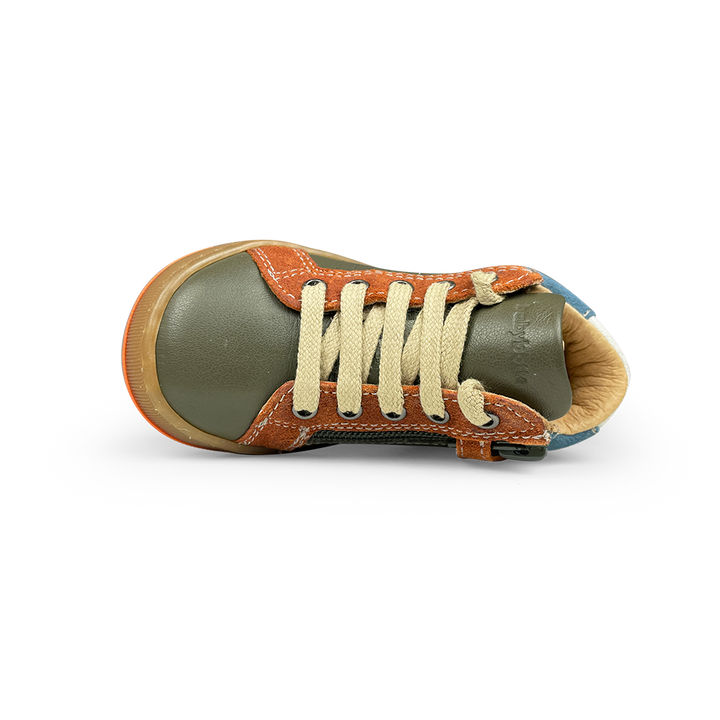 Olijfgroene sneaker met blauw en roest