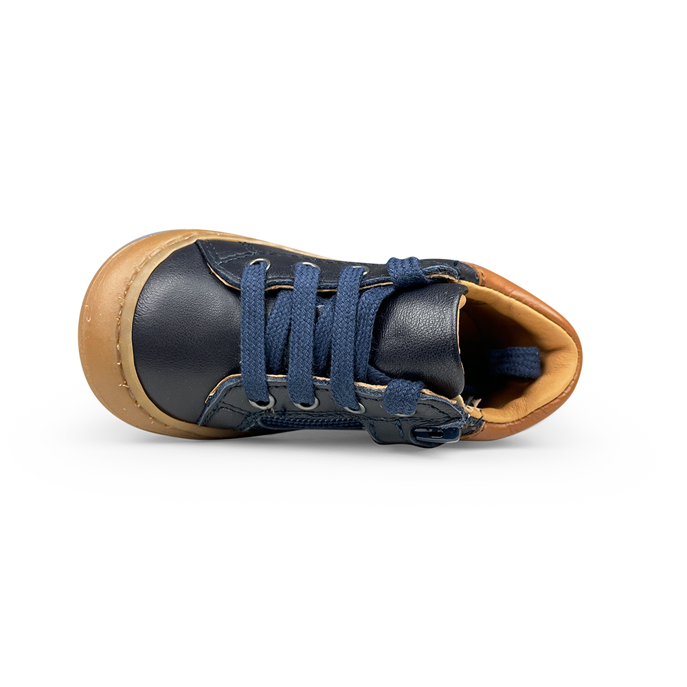 Donkerblauwe sneaker