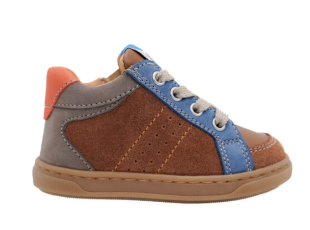 Sneaker in cognac