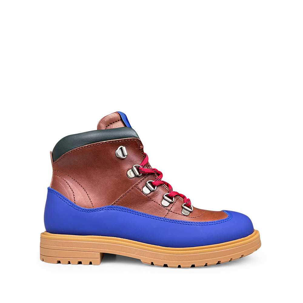 Rondinella bergschoen in bruin leder met blauwe details en rode veters – kinderschoen