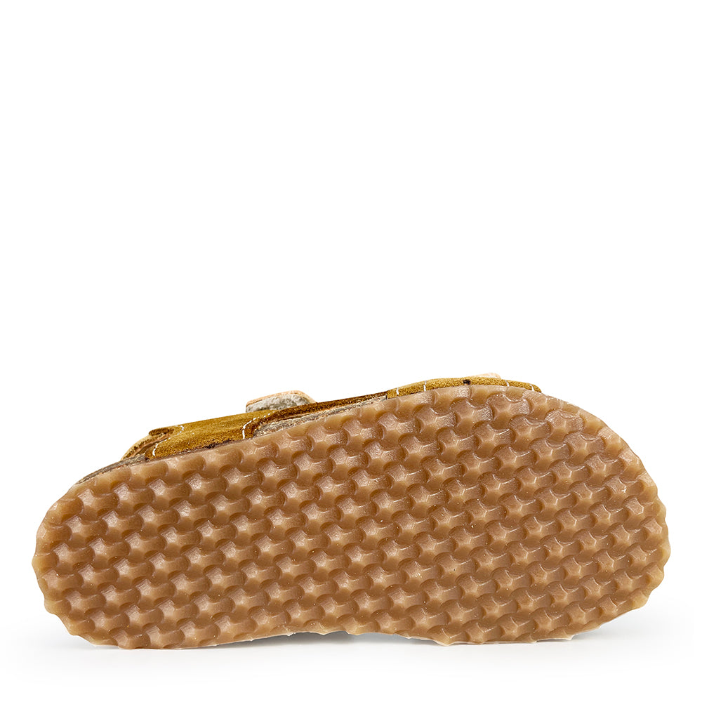 Sandal ochre