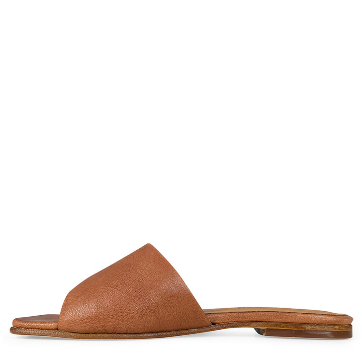 Sandal cognac