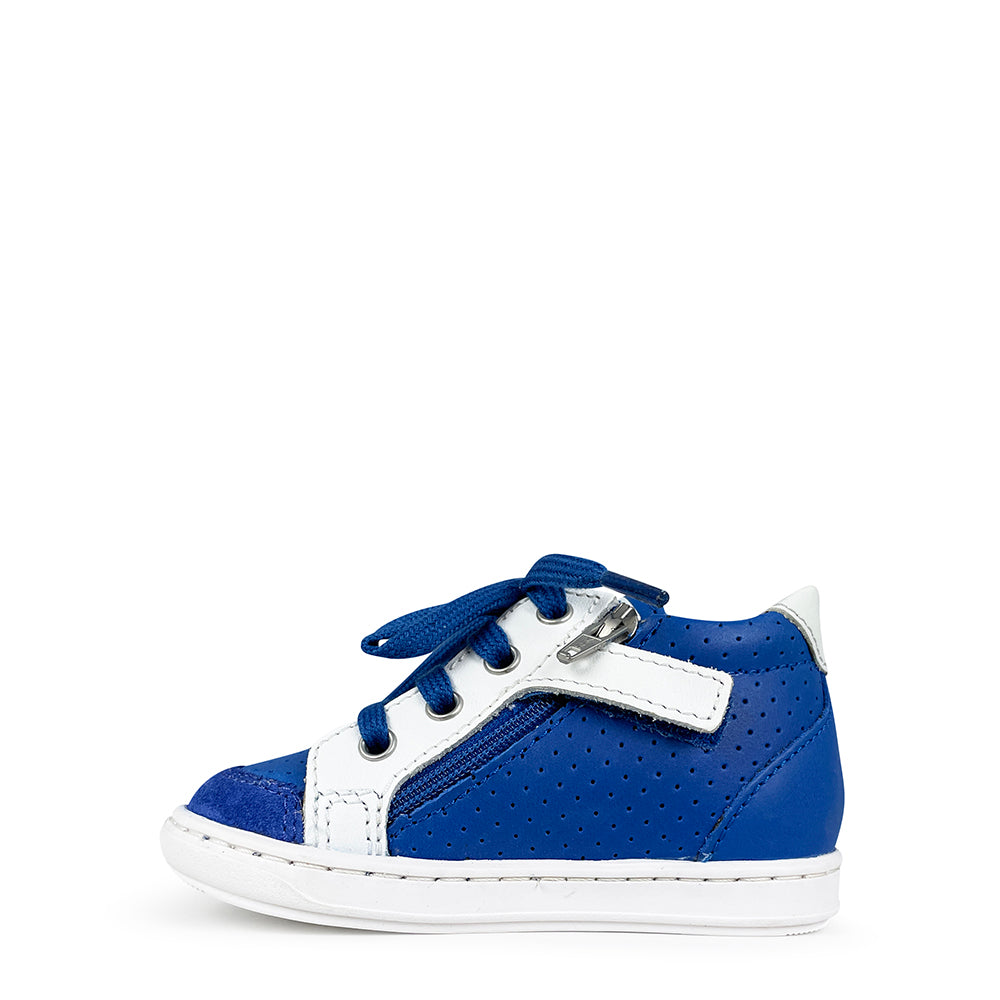 Blauwe sneaker met wit