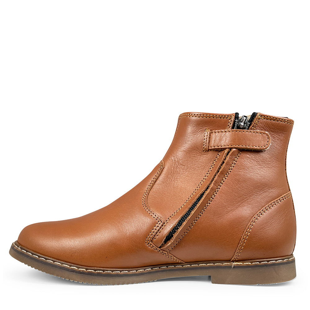 Short camel boot