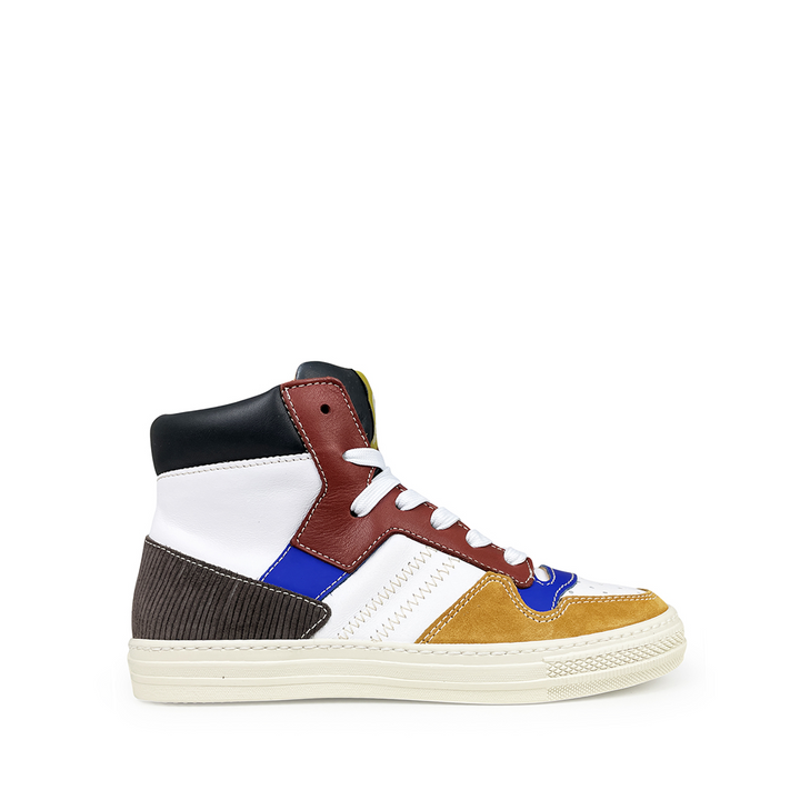 White sneaker with brown