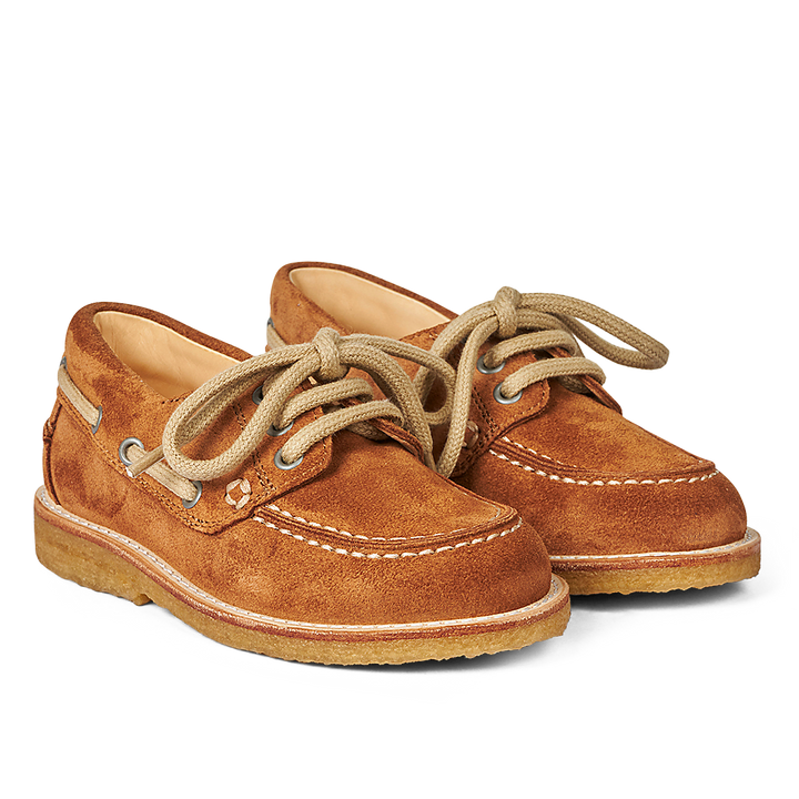 Boat shoe cognac