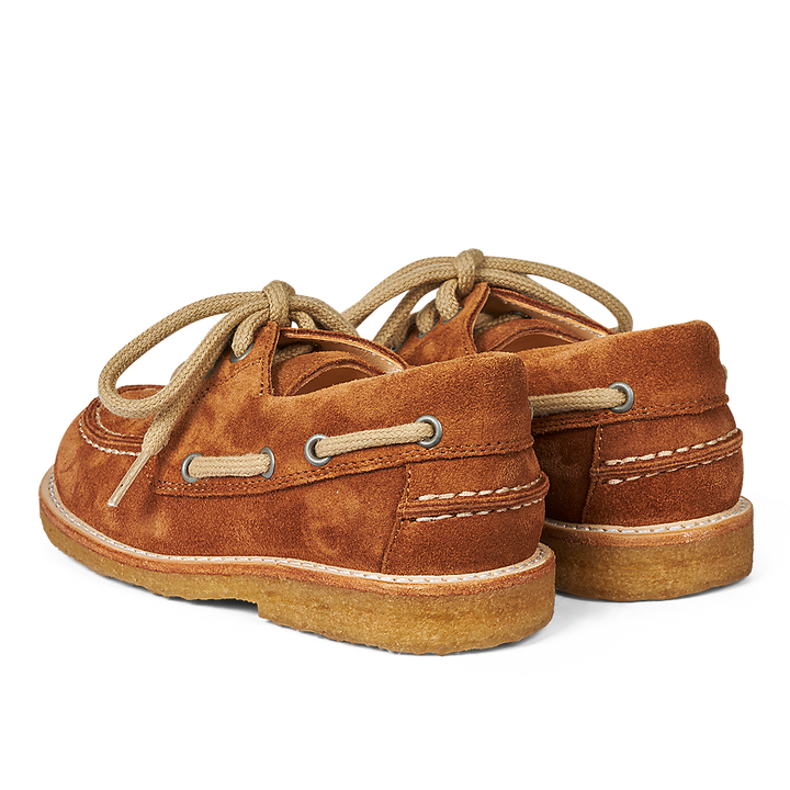 Boat shoe cognac