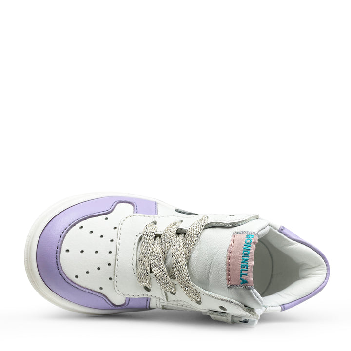 White sneaker with lilac