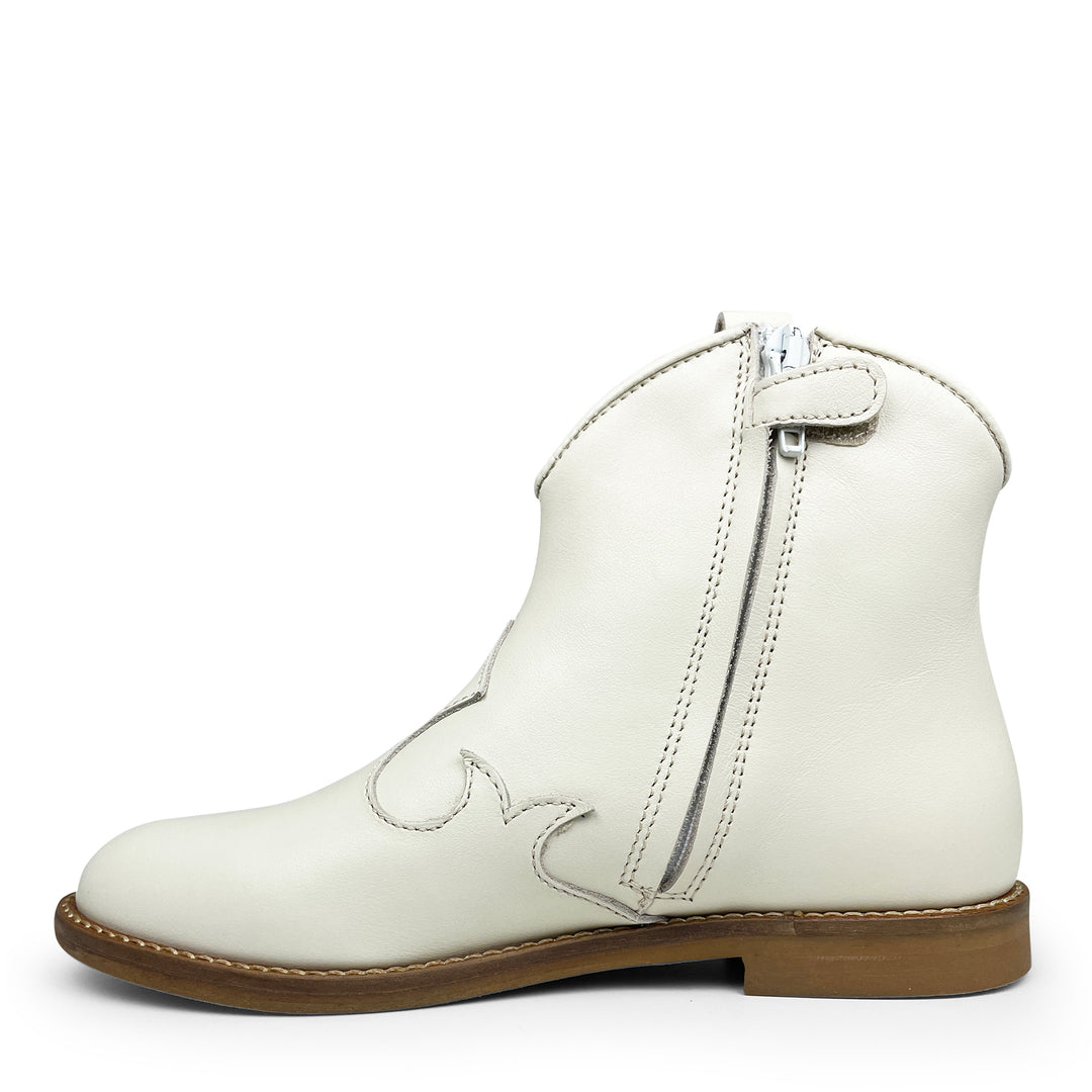 Boot white