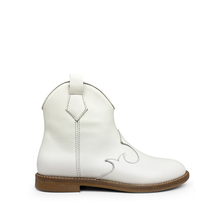 Boot white