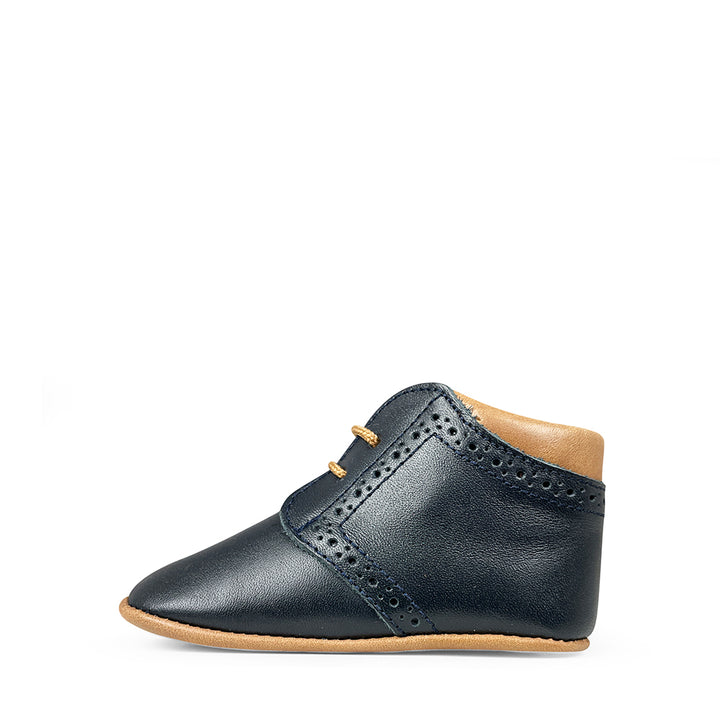 Prestapper in dark blue with brown details