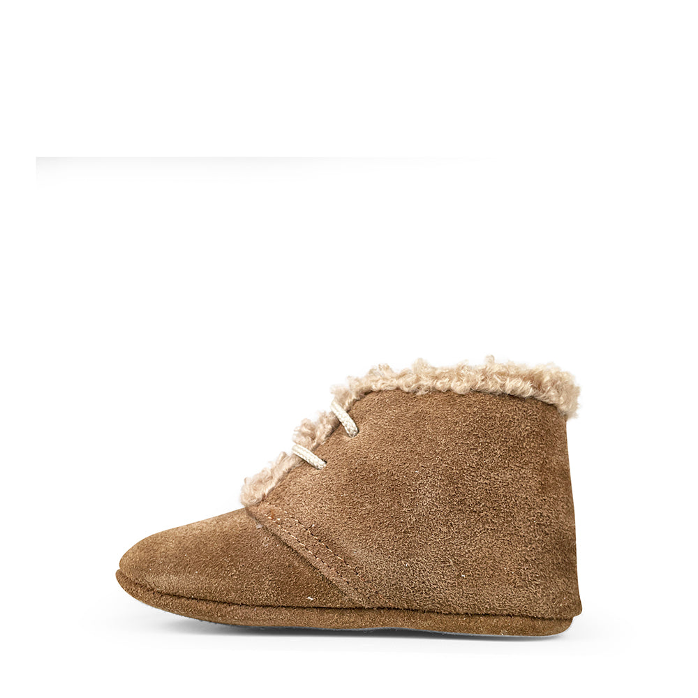 Prestapper in brown suede with wool lining