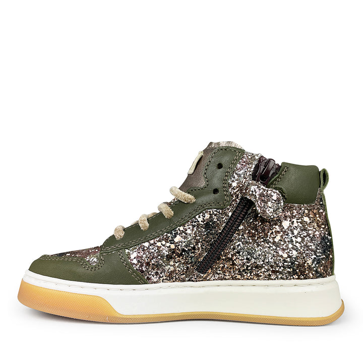 Glitter sneaker with green