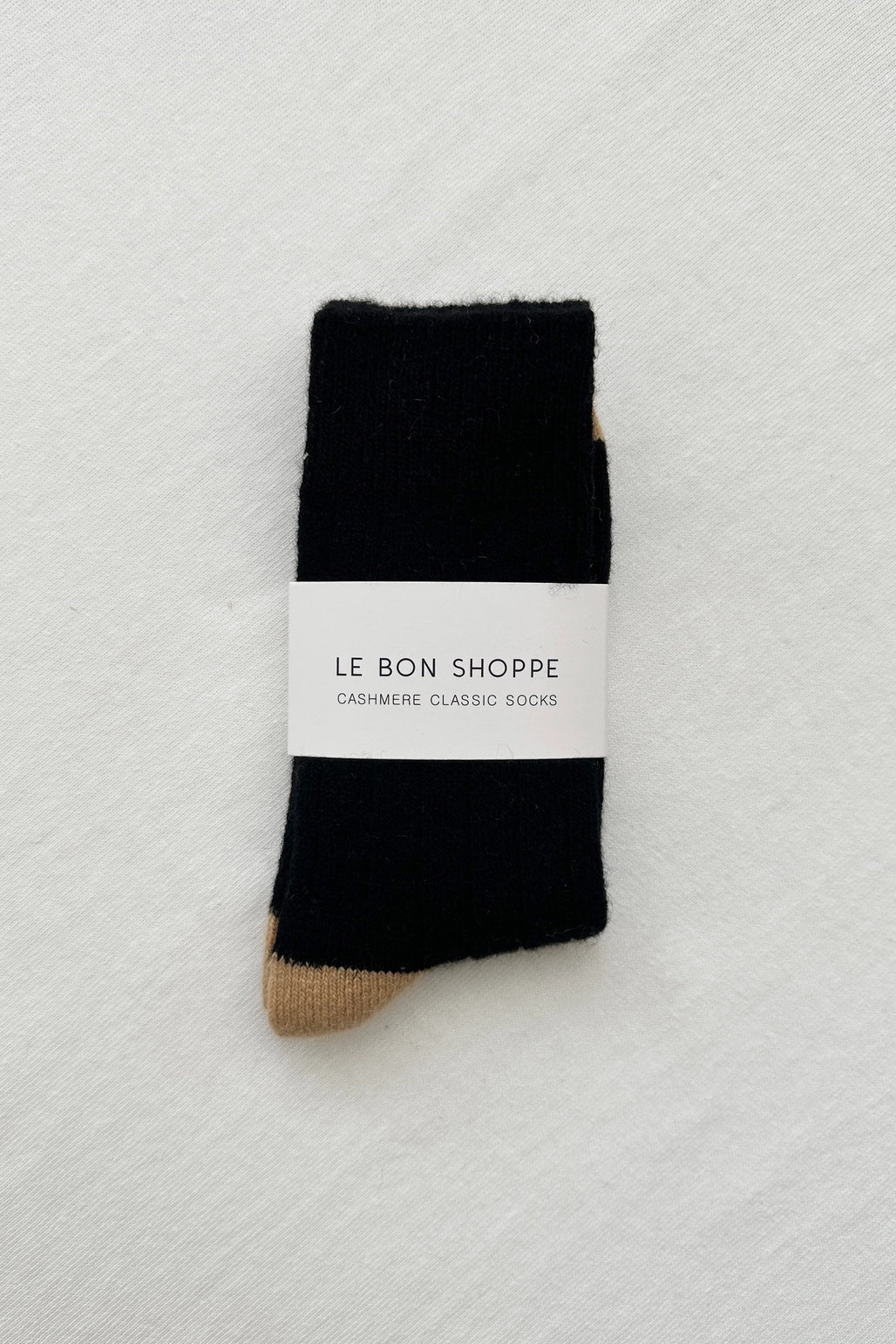 Cashmere classic socks zwart/camel