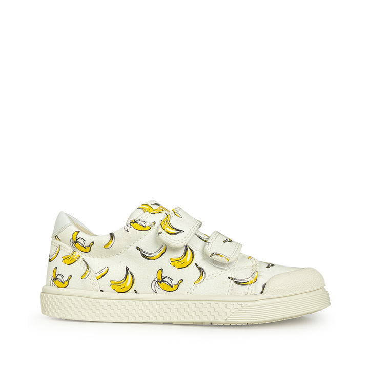 Sneaker with banana print