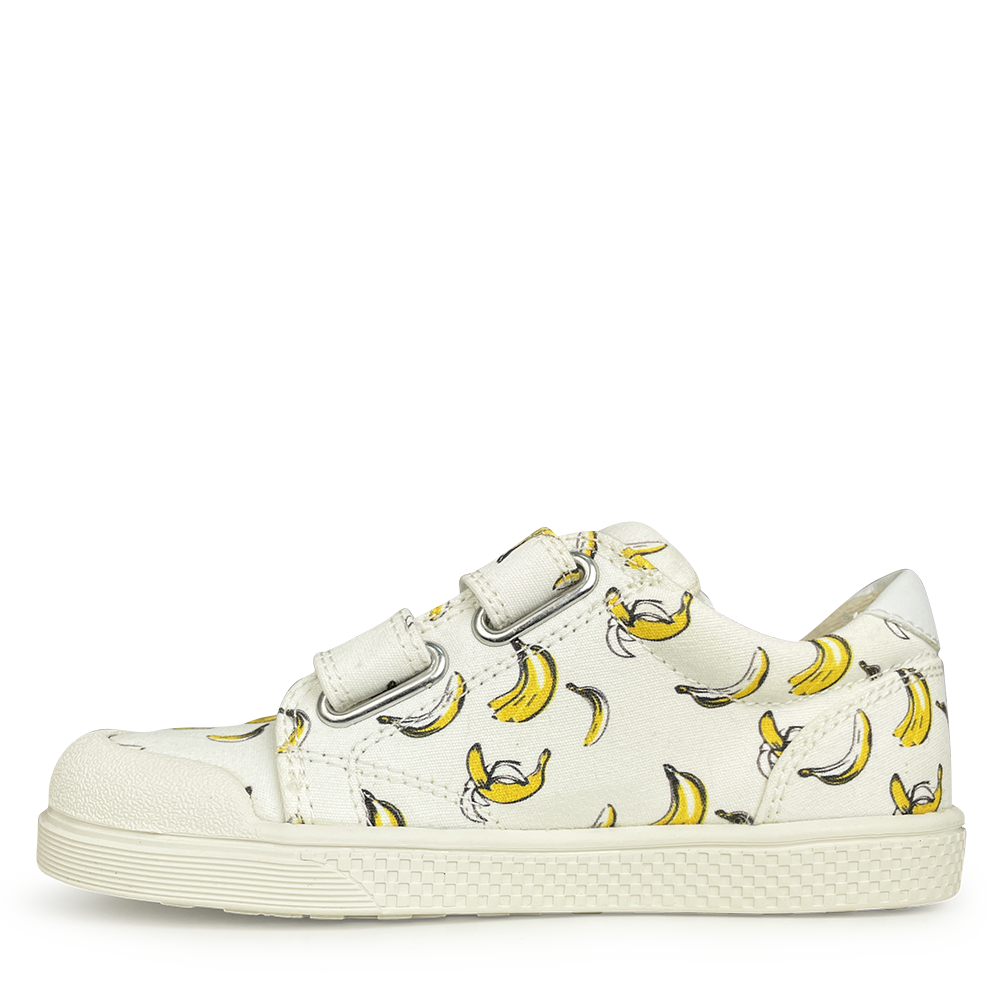 Sneaker with banana print