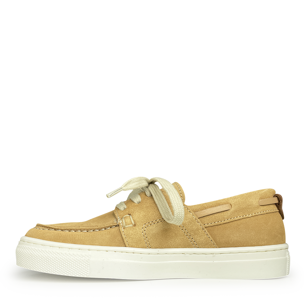 Boat shoe cognac